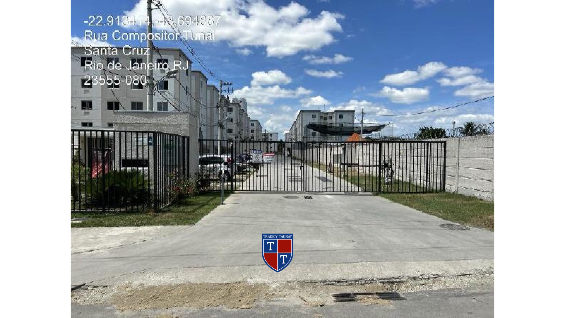 APARTAMENTO em SANTA CRUZ