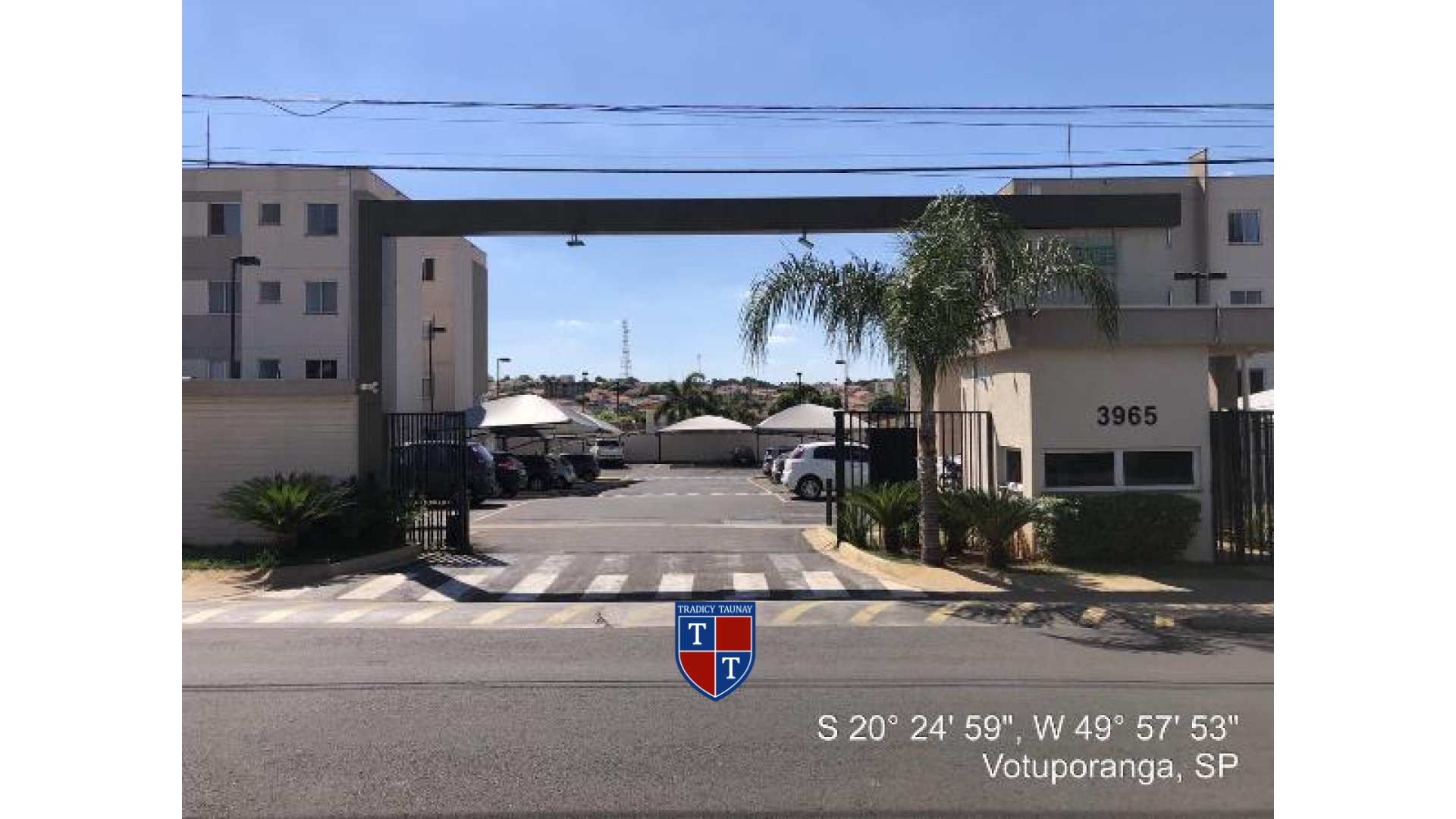 APARTAMENTO em JARDIM BOTURA