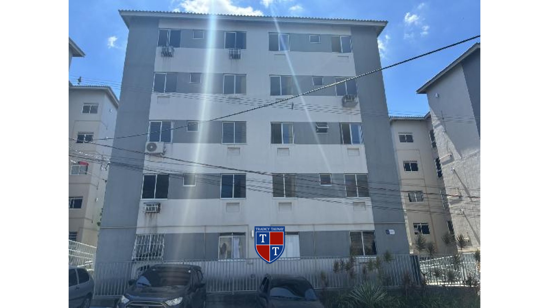 APARTAMENTO em SANTA CRUZ