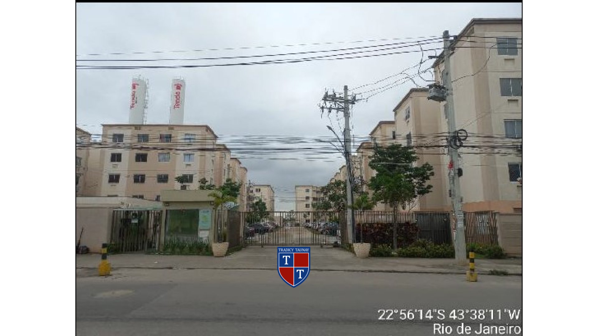 APARTAMENTO em SANTA CRUZ