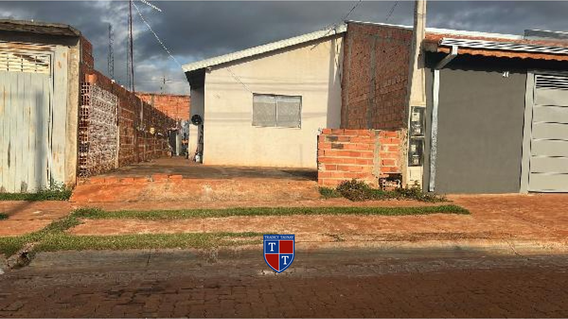 CASA em LAGOA VERMELHA