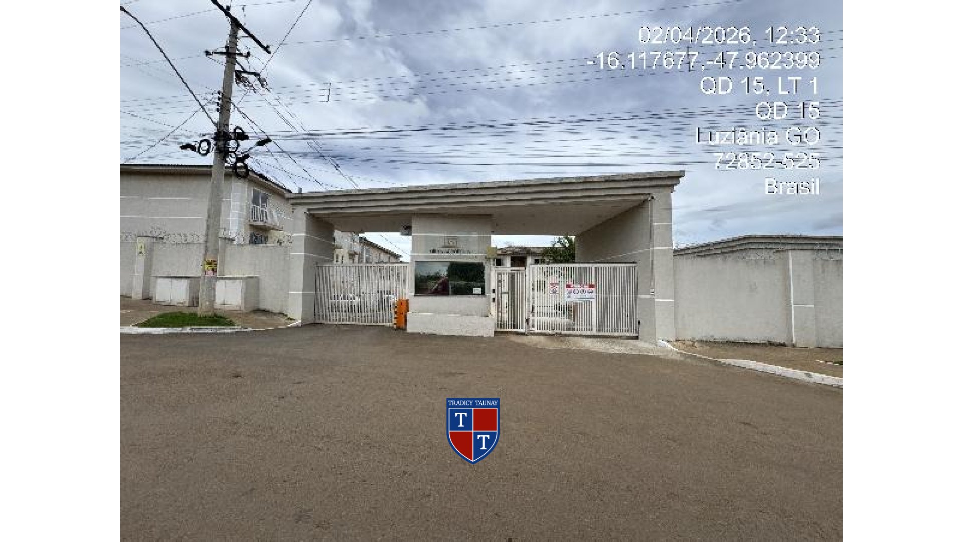 APARTAMENTO em FAZENDA SAIA VELHA