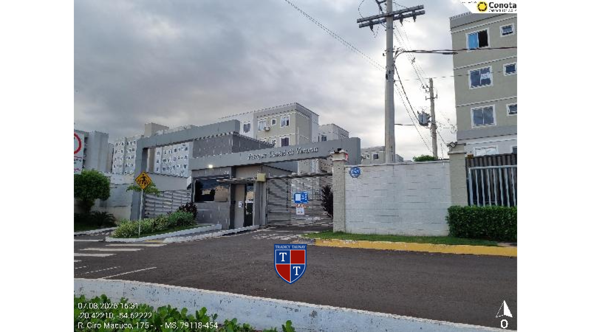 APARTAMENTO em RESIDENCIAL NOVO SEMINARIO