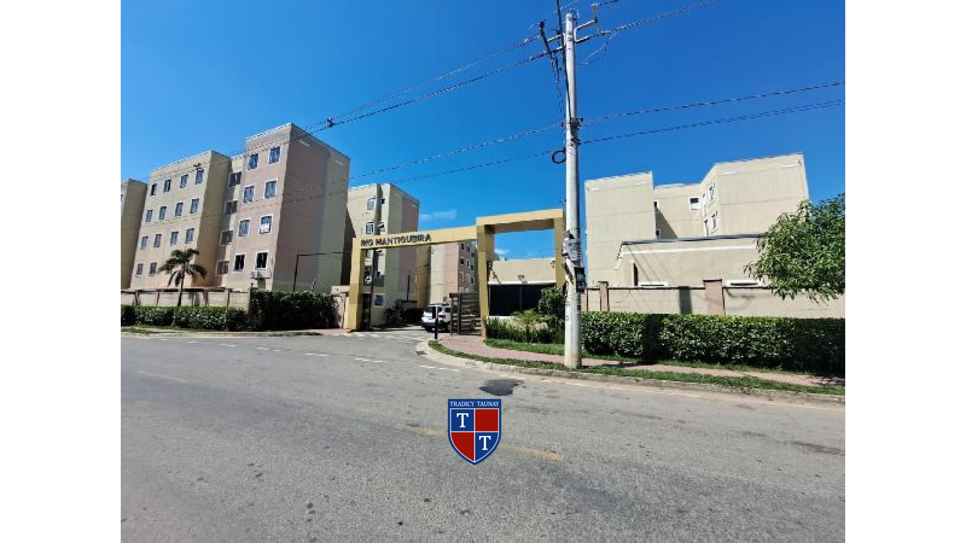 APARTAMENTO em SANTA CRUZ
