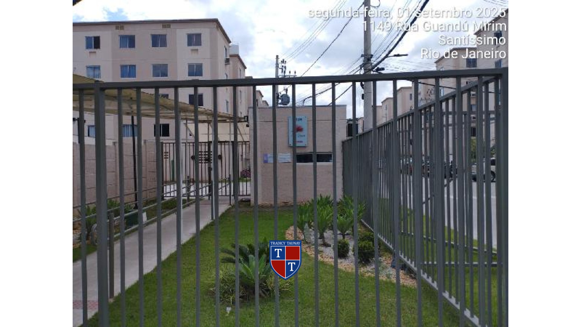 APARTAMENTO em SANTISSIMO