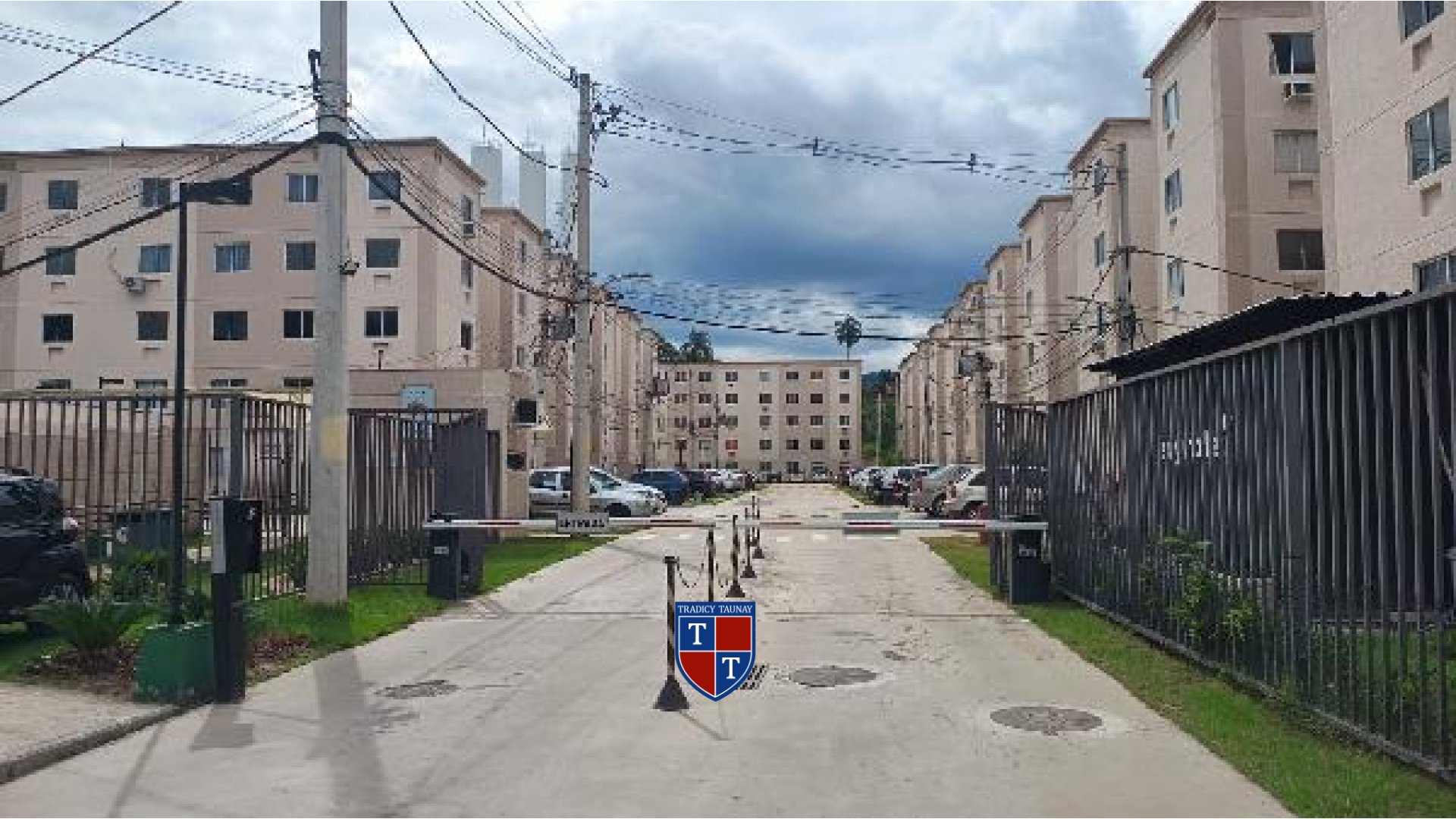APARTAMENTO em SANTISSIMO