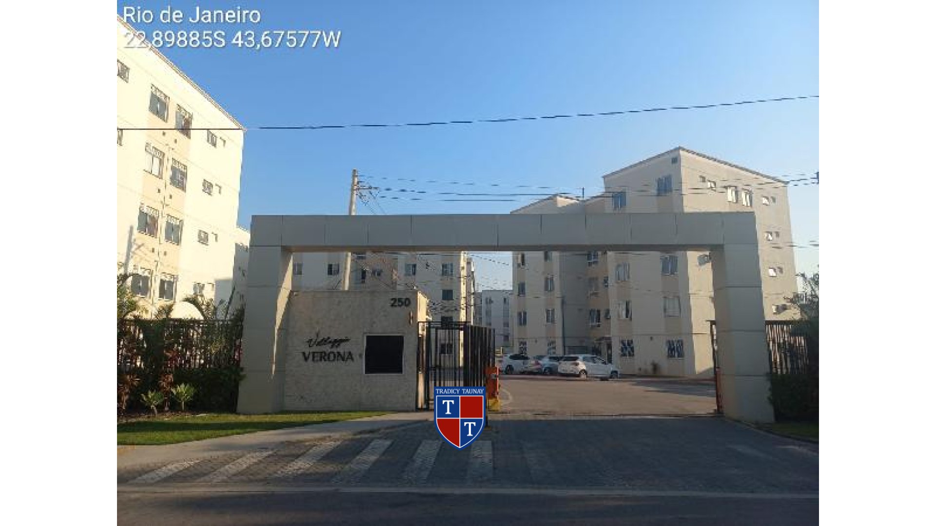 APARTAMENTO em SANTA CRUZ