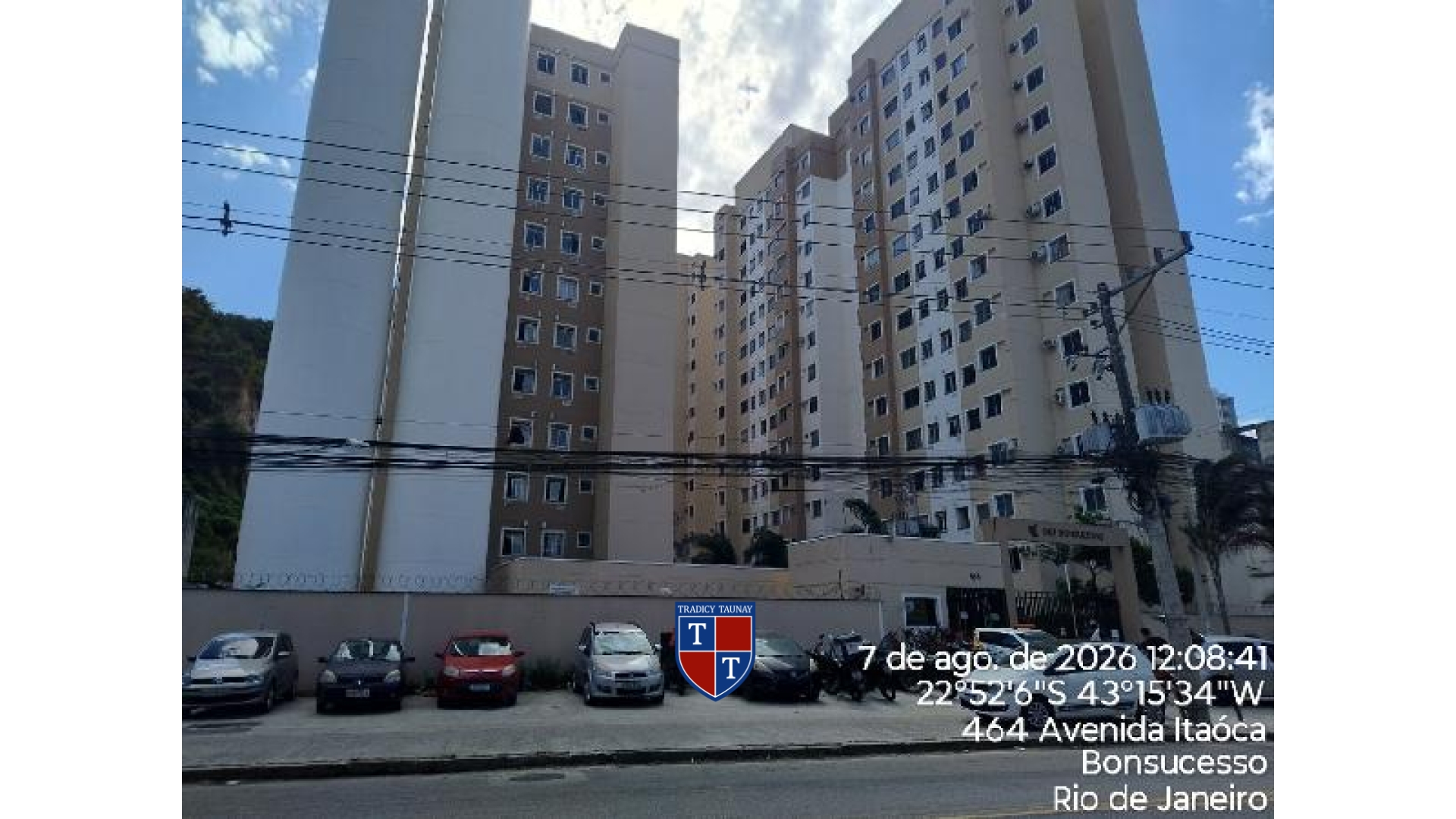 APARTAMENTO em BONSUCESSO