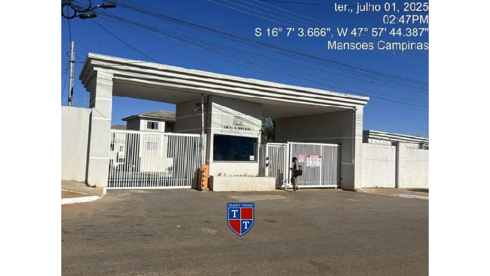 APARTAMENTO em FAZENDA SAIA VELHA