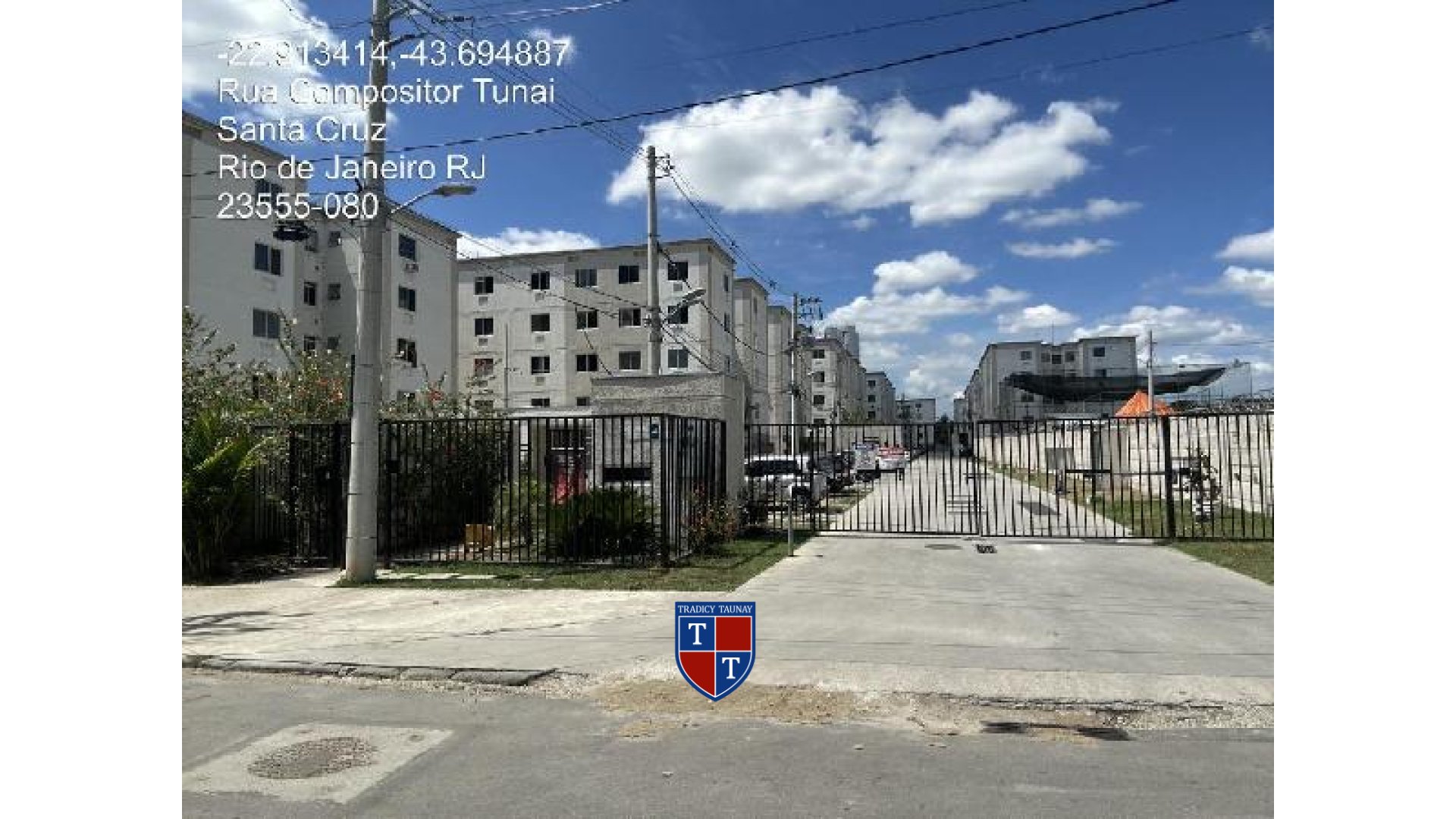 APARTAMENTO em SANTA CRUZ