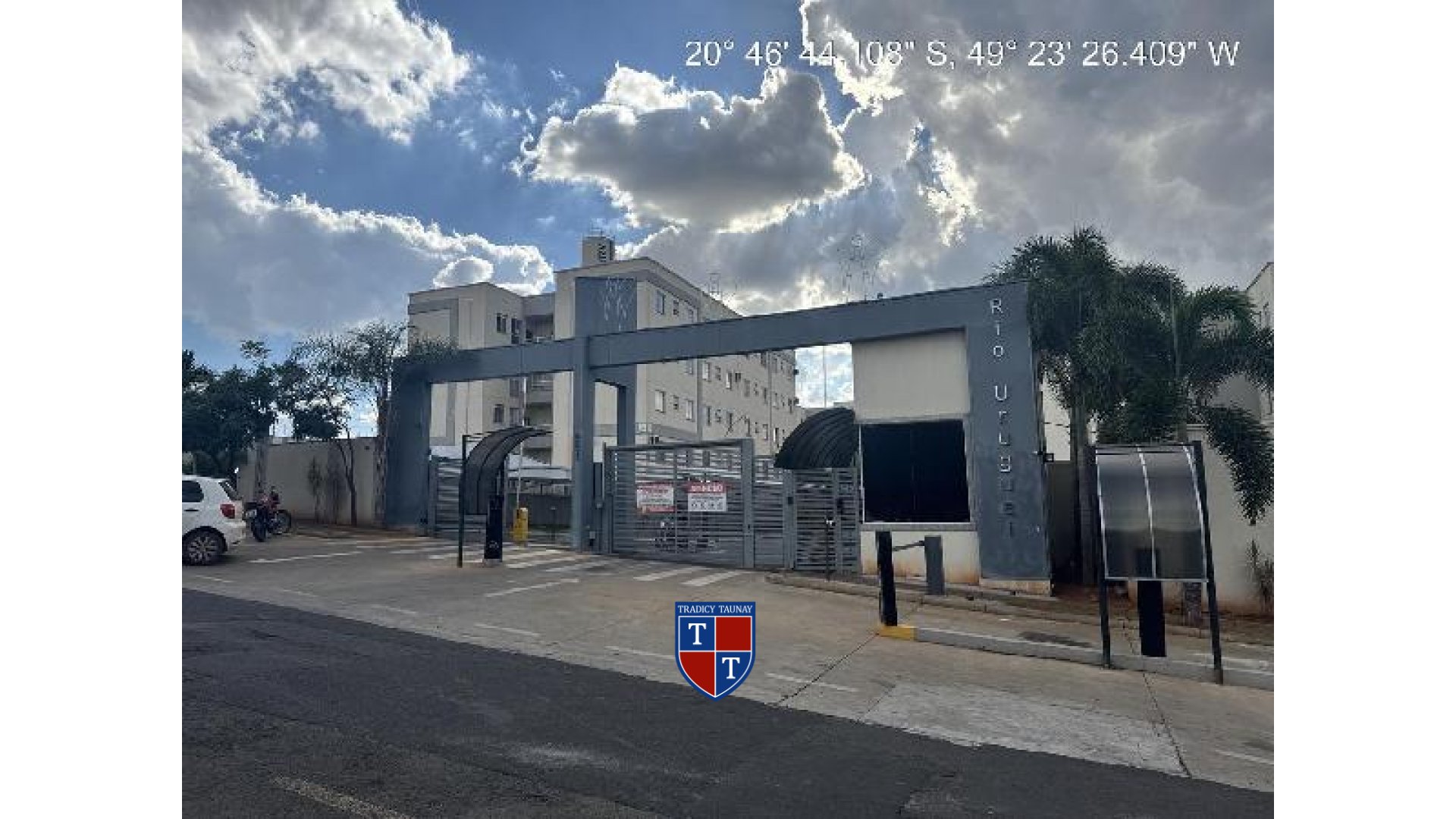 APARTAMENTO em JARDIM ITAPEMA