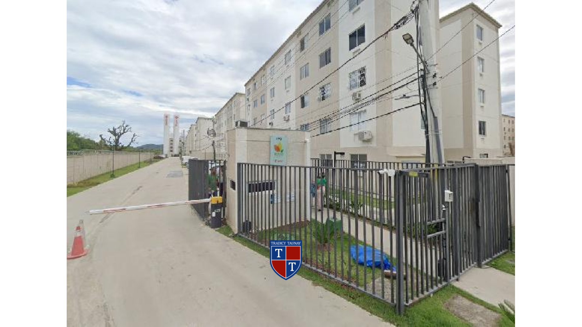 APARTAMENTO em GUARATIBA