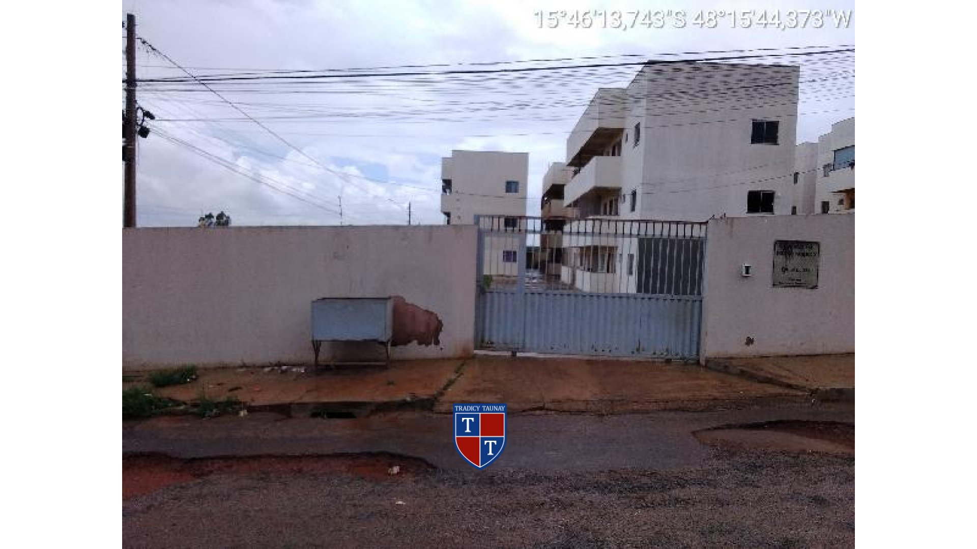 Foto 1 de APARTAMENTO em CHACARAS QUEDAS DO DESCOBERTO, AGUAS LINDAS DE GOIAS/GO - Imóvel Retomado CAIXA Ref 8787711594388