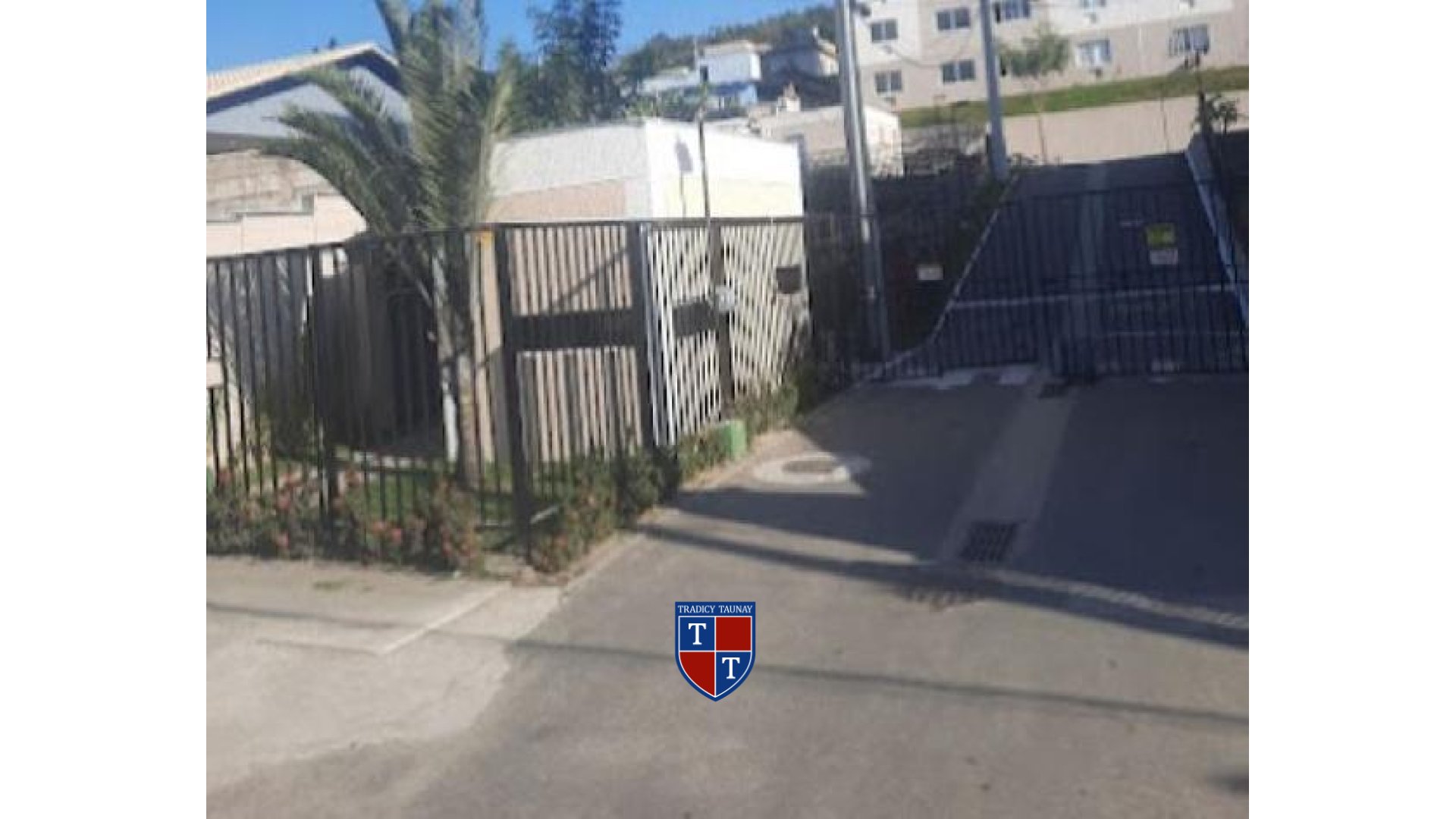 APARTAMENTO em MONJOLOS