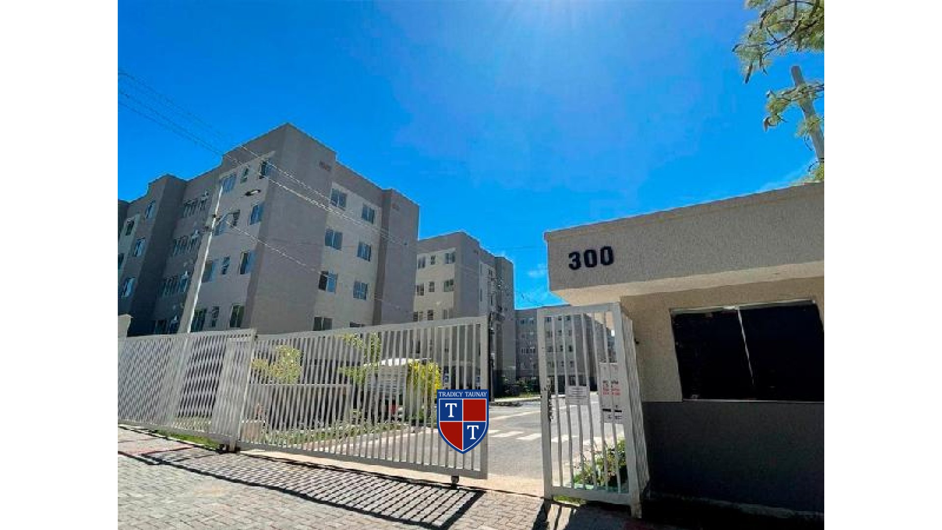 APARTAMENTO em PAVUNA