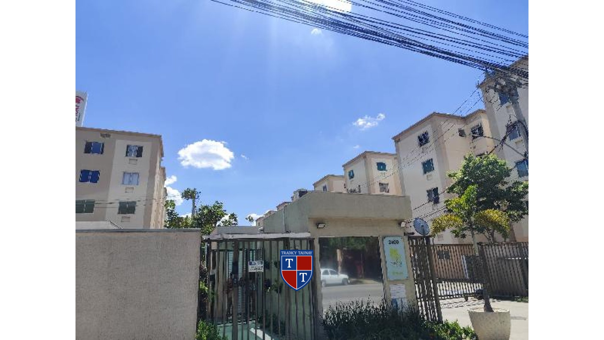 APARTAMENTO em SANTA CRUZ