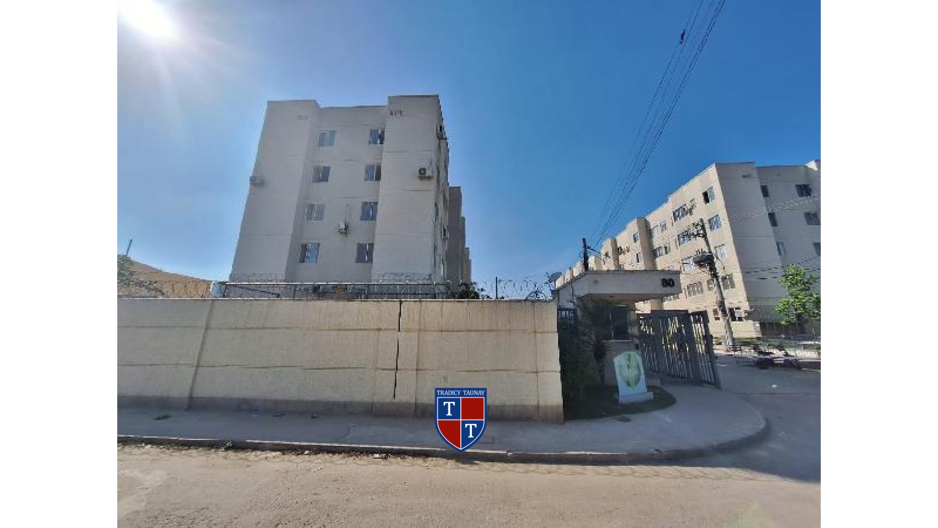 APARTAMENTO em SAO VICENTE