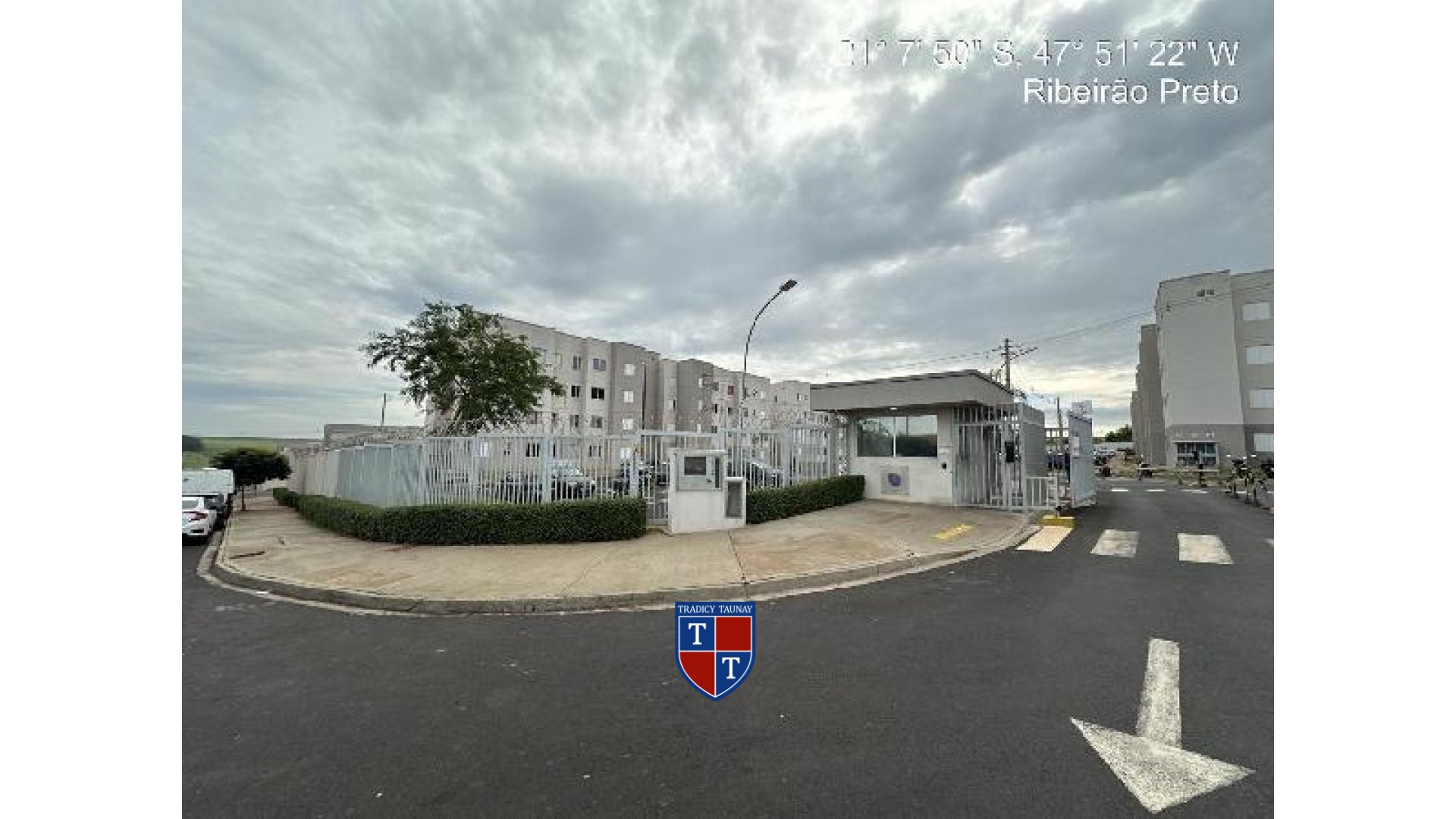 APARTAMENTO em RESERVA MACAUBA