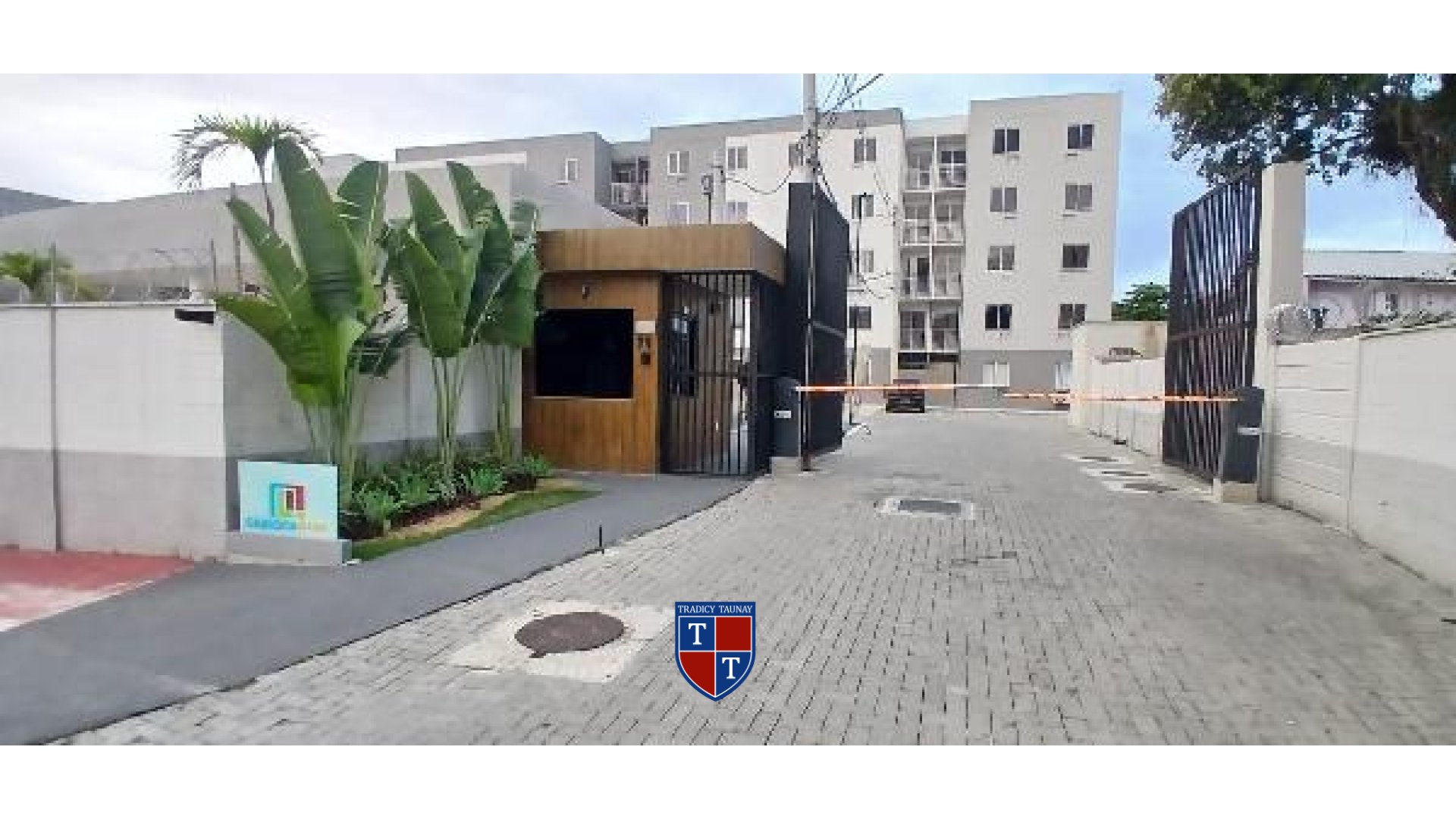 APARTAMENTO em GUARATIBA