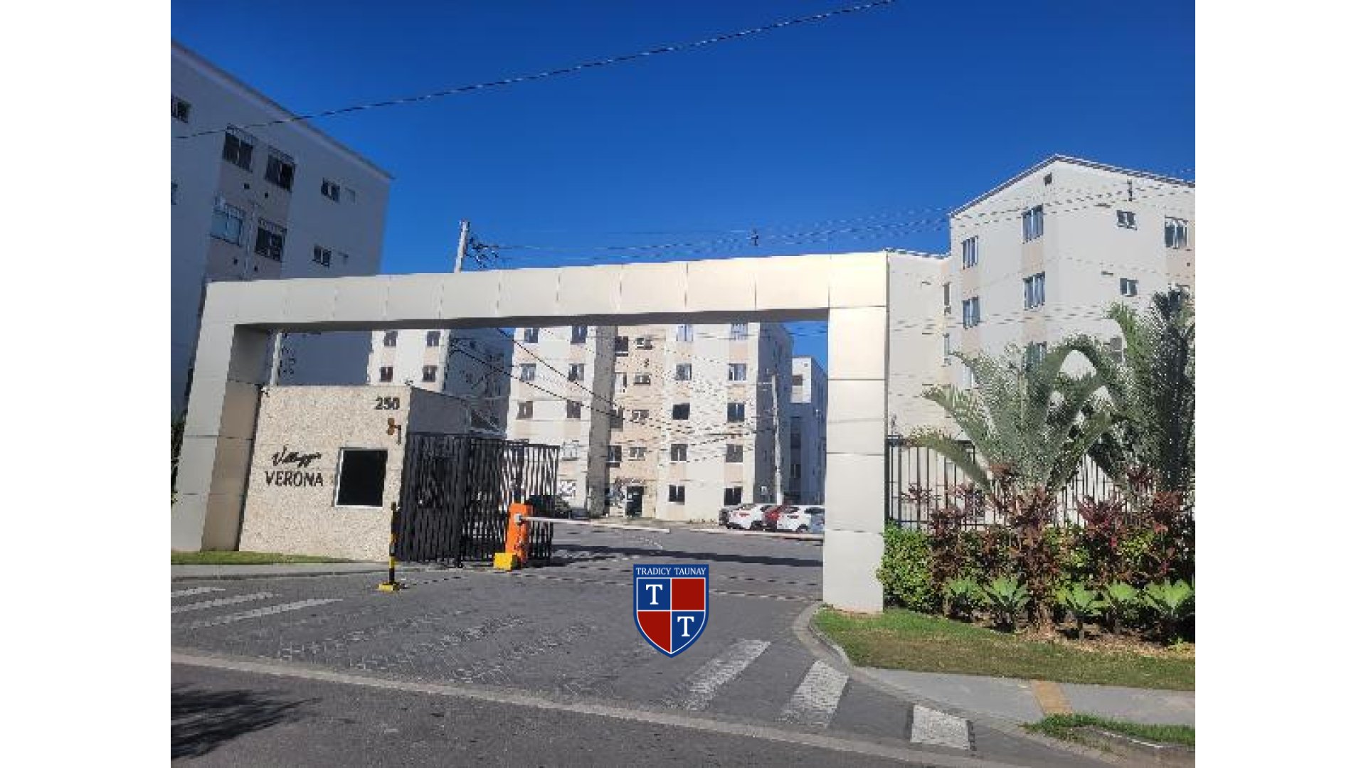 APARTAMENTO em SANTA CRUZ