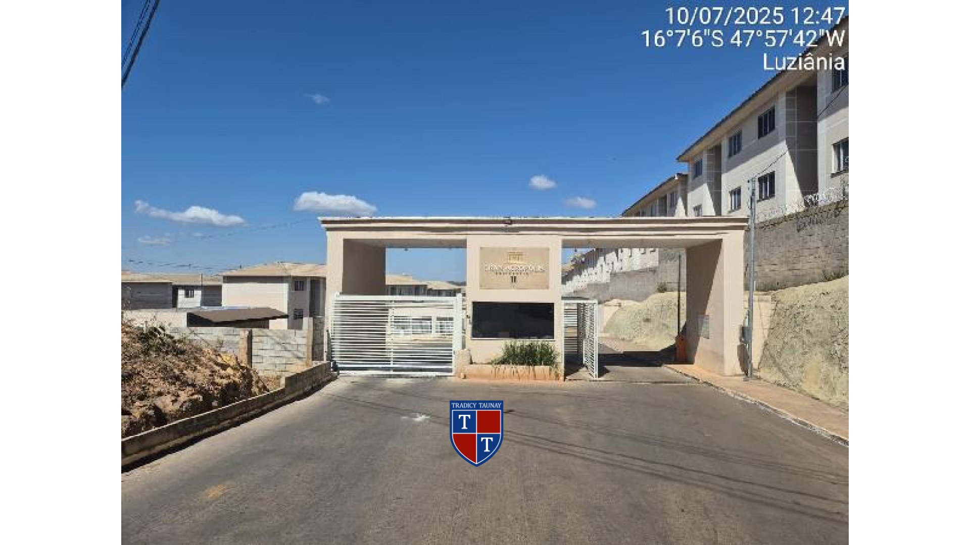 Foto 1 de APARTAMENTO em FAZENDA SAIA VELHA, LUZIANIA/GO - Imóvel Retomado CAIXA Ref 8787711928626