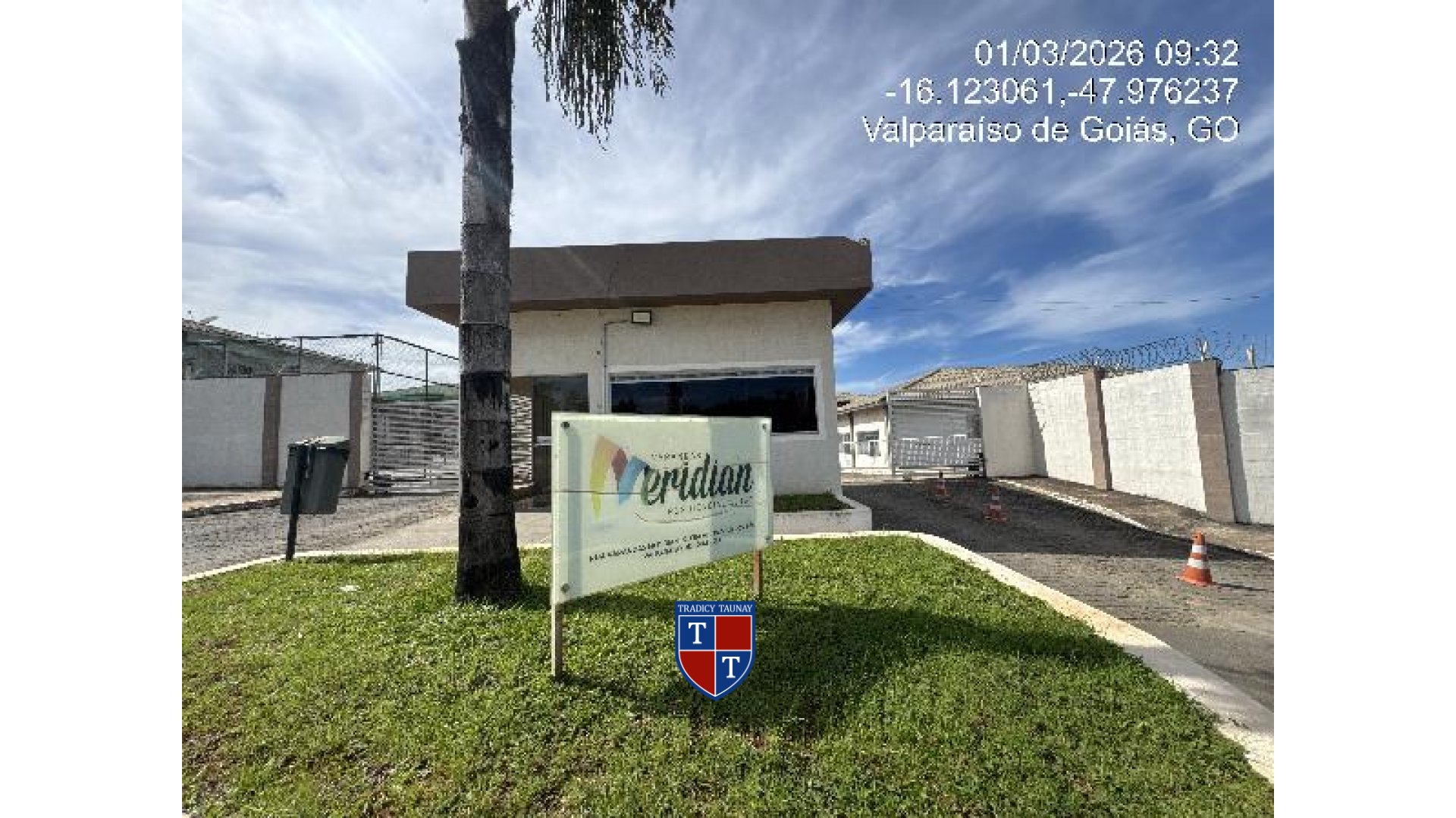 APARTAMENTO em FAZENDA TAVEIRA