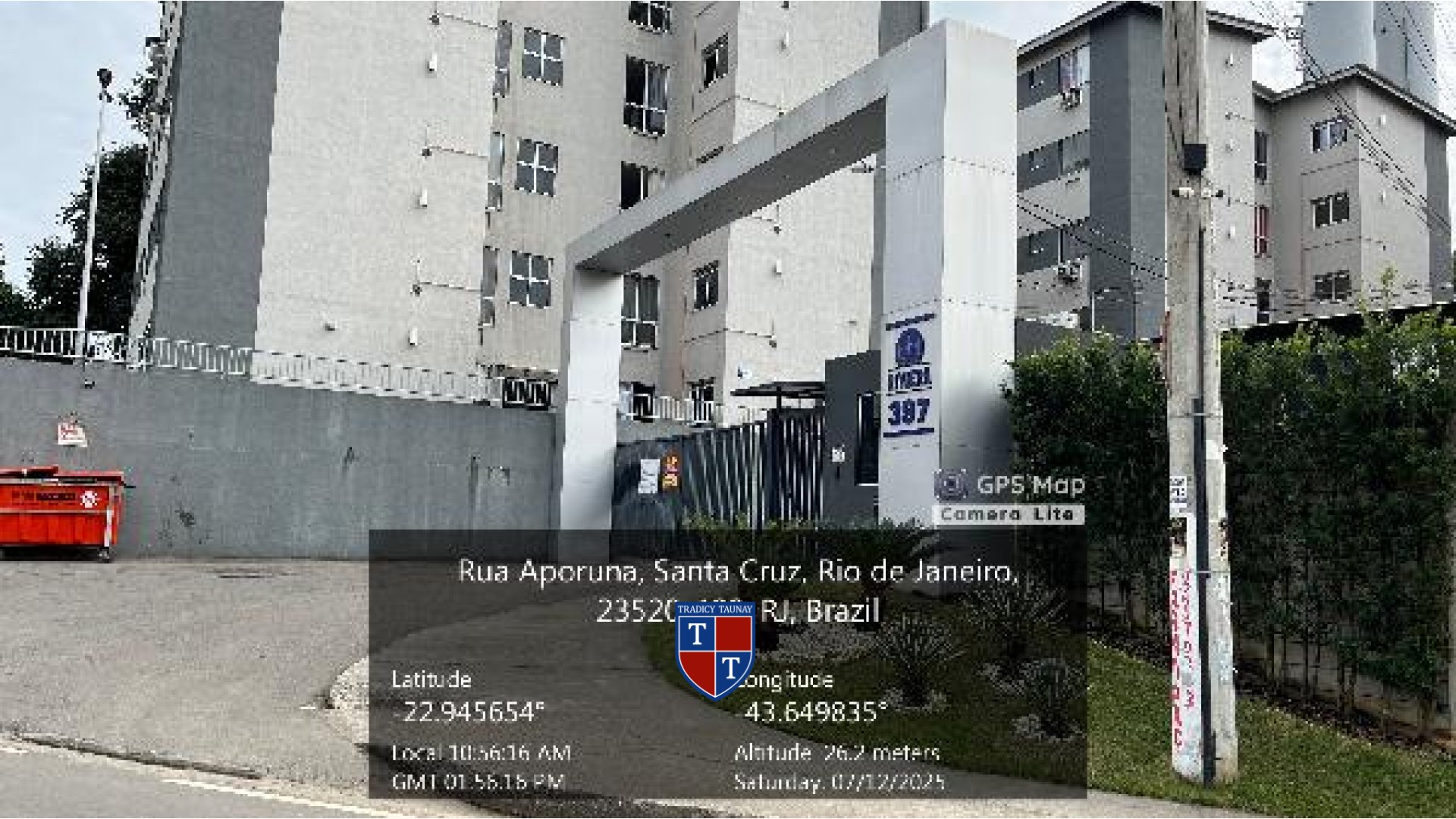 APARTAMENTO em SANTA CRUZ