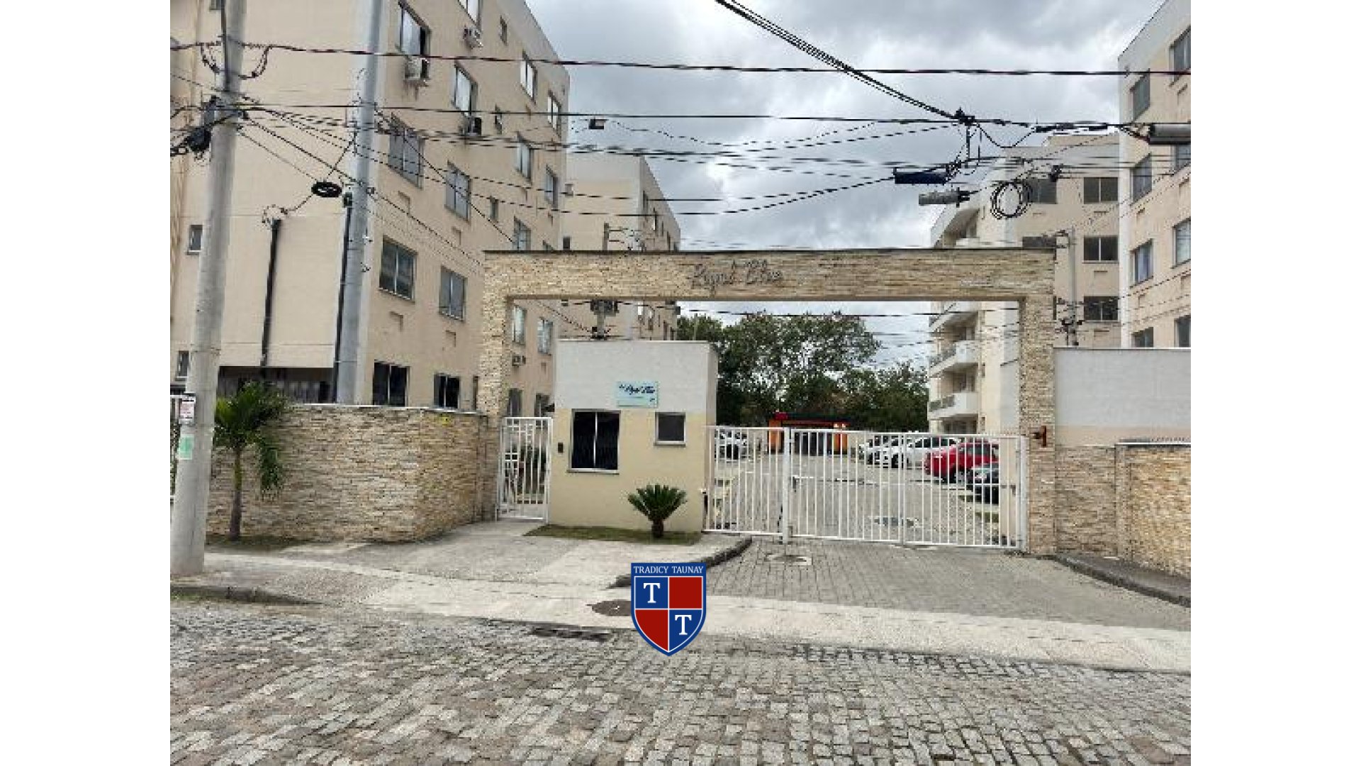 APARTAMENTO em BANGU