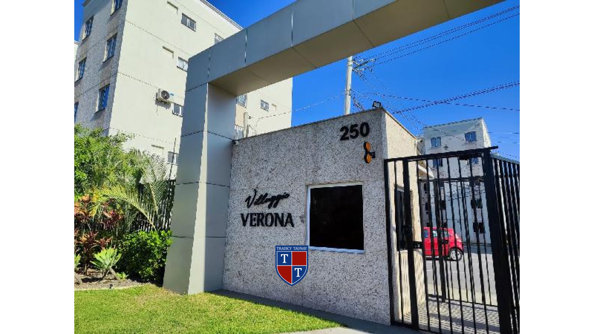 APARTAMENTO em SANTA CRUZ