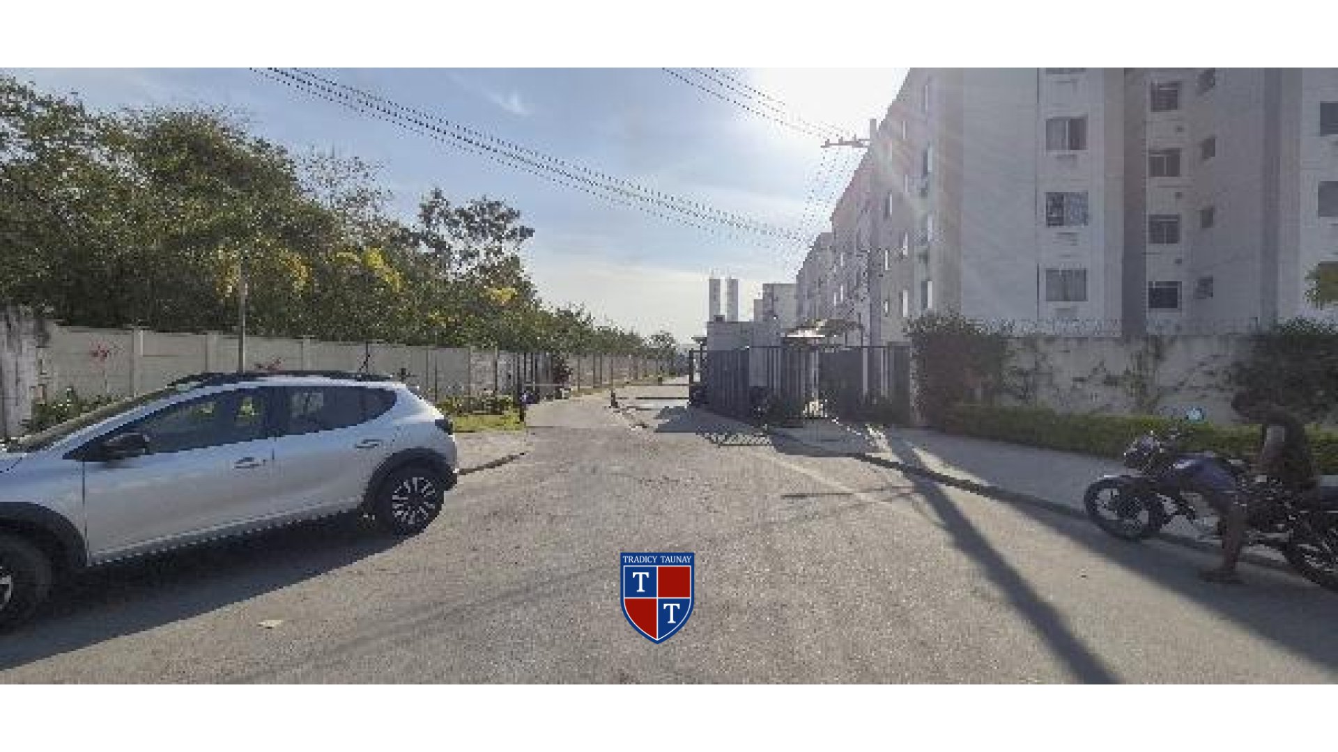 APARTAMENTO em GUARATIBA