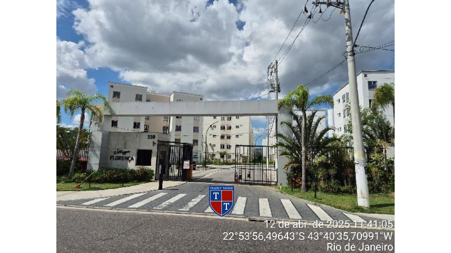 APARTAMENTO em SANTA CRUZ