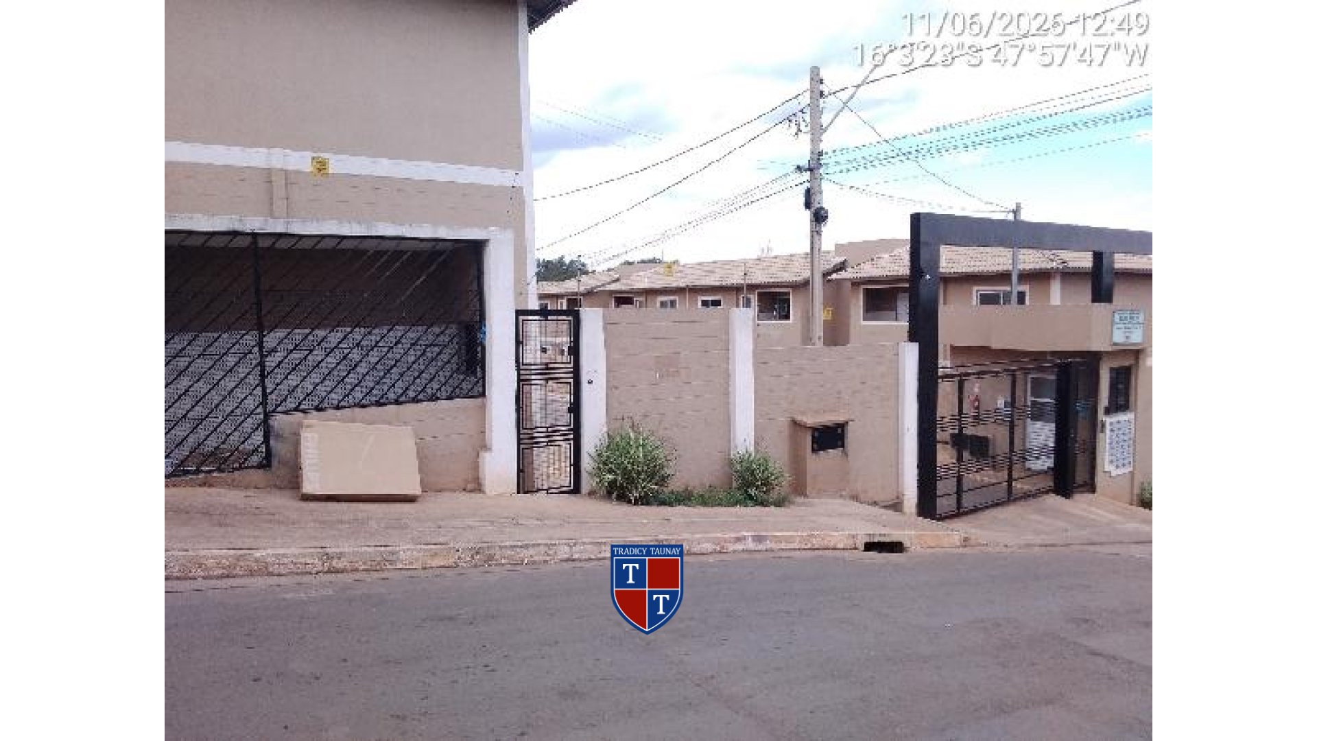 Foto 1 de APARTAMENTO em CHACARAS YPIRANGA, VALPARAISO DE GOIAS/GO - Imóvel Retomado CAIXA Ref 8787712128216