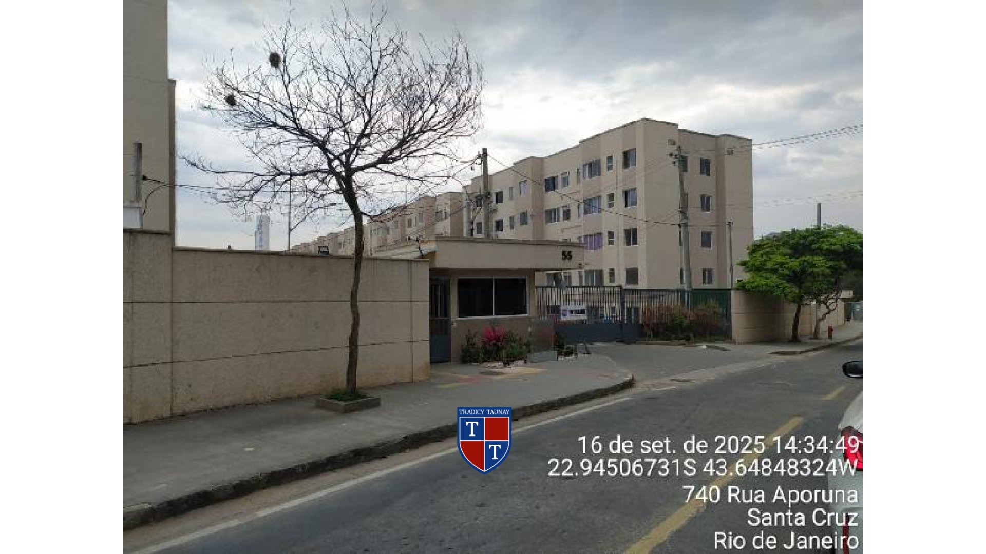 APARTAMENTO em SANTA CRUZ