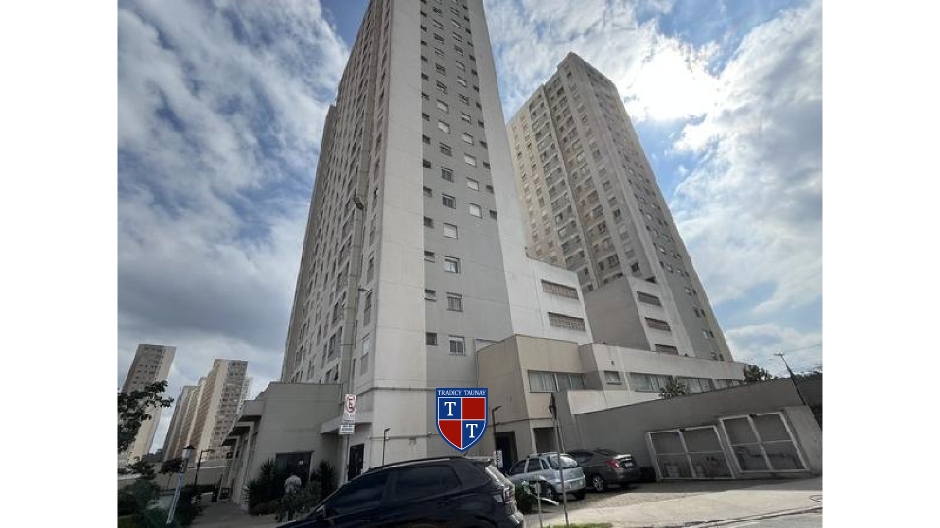 APARTAMENTO em JAGUARE