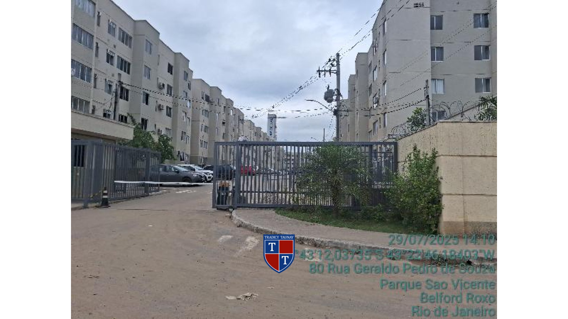 APARTAMENTO em SAO VICENTE