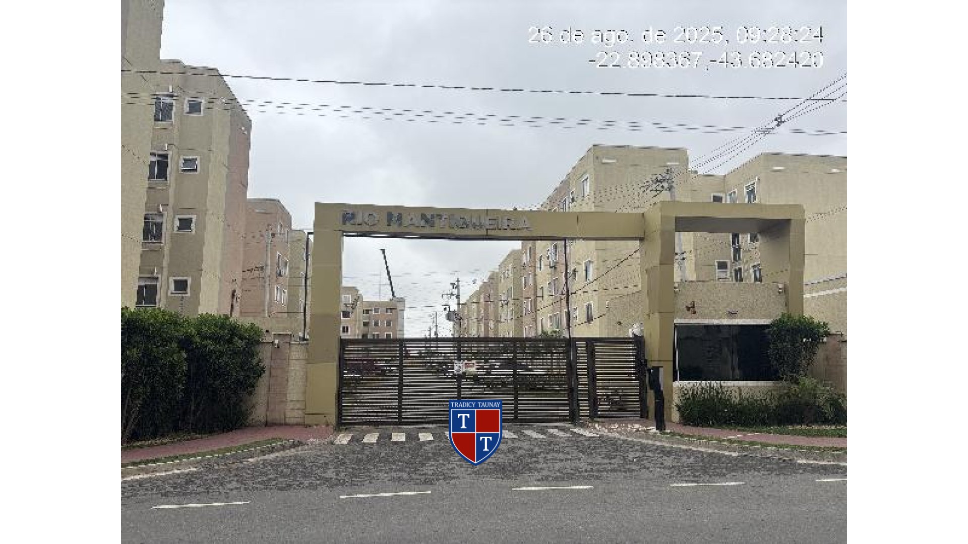 APARTAMENTO em SANTA CRUZ
