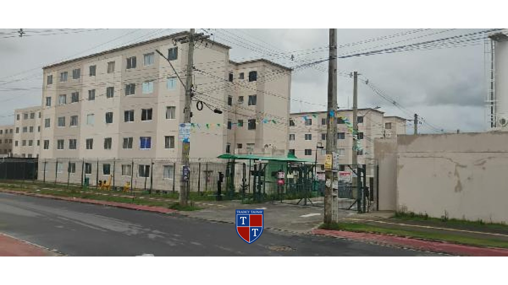 Foto 1 de APARTAMENTO em AREIA BRANCA, SALVADOR/BA - Imóvel Retomado CAIXA Ref 8787712605391