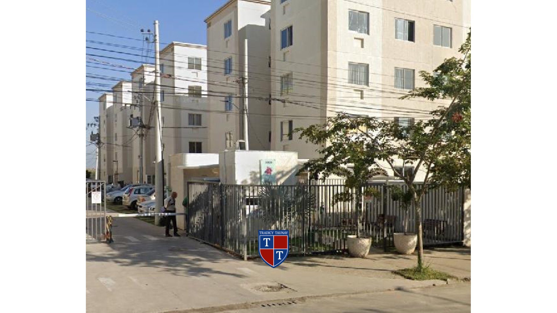 APARTAMENTO em SANTA CRUZ