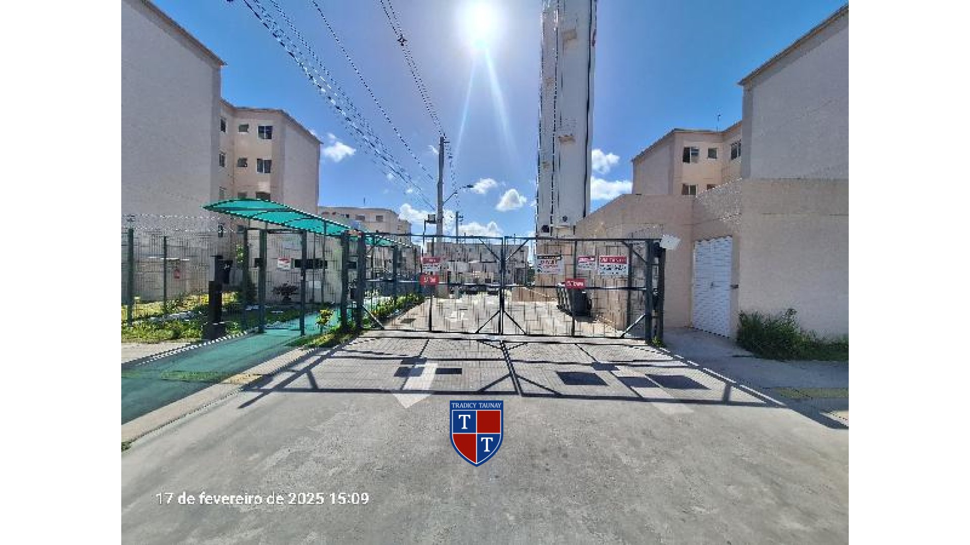 Foto 1 de APARTAMENTO em AREIA BRANCA, SALVADOR/BA - Imóvel Retomado CAIXA Ref 8787712769939