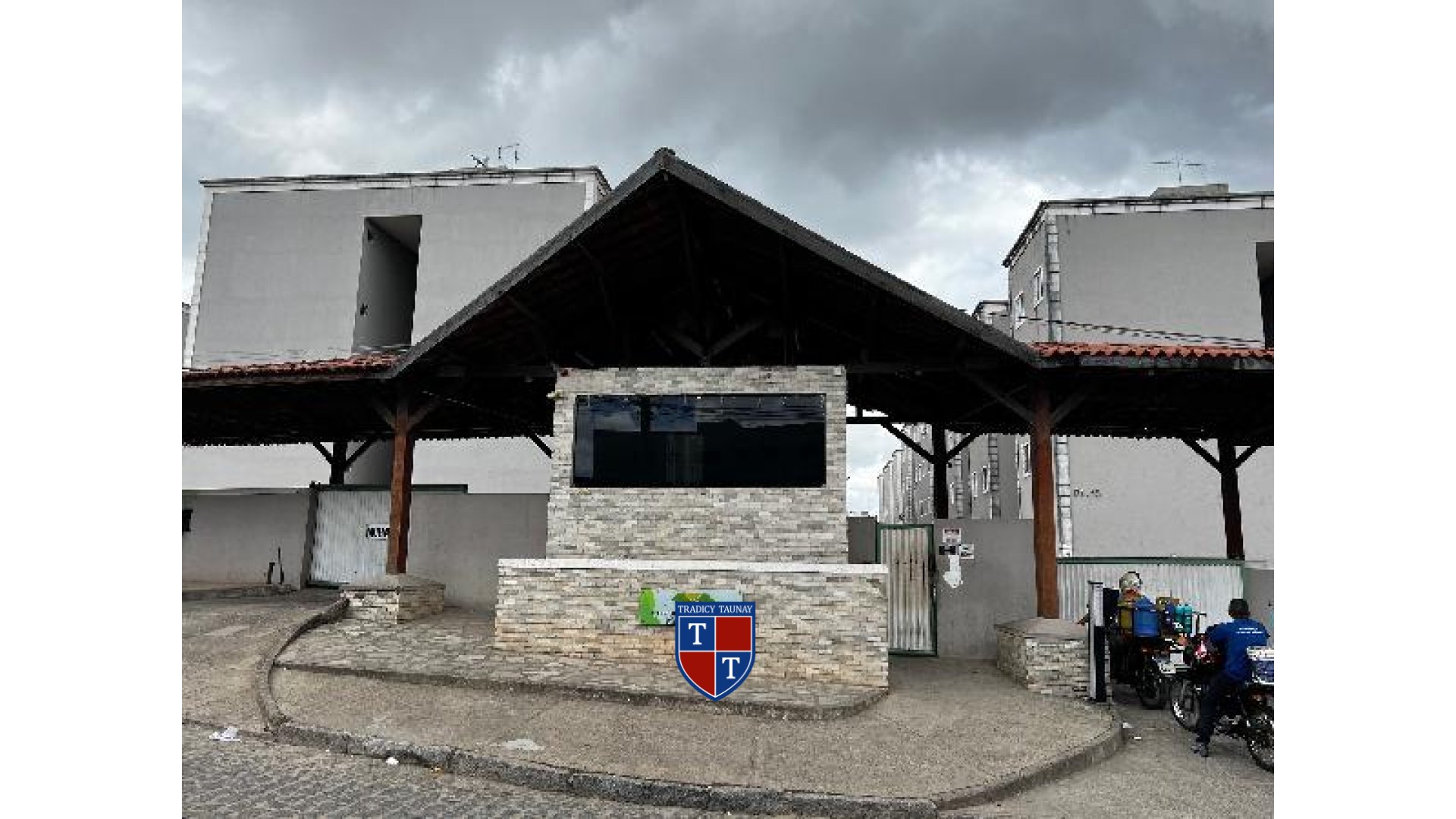 APARTAMENTO em GRAMAME