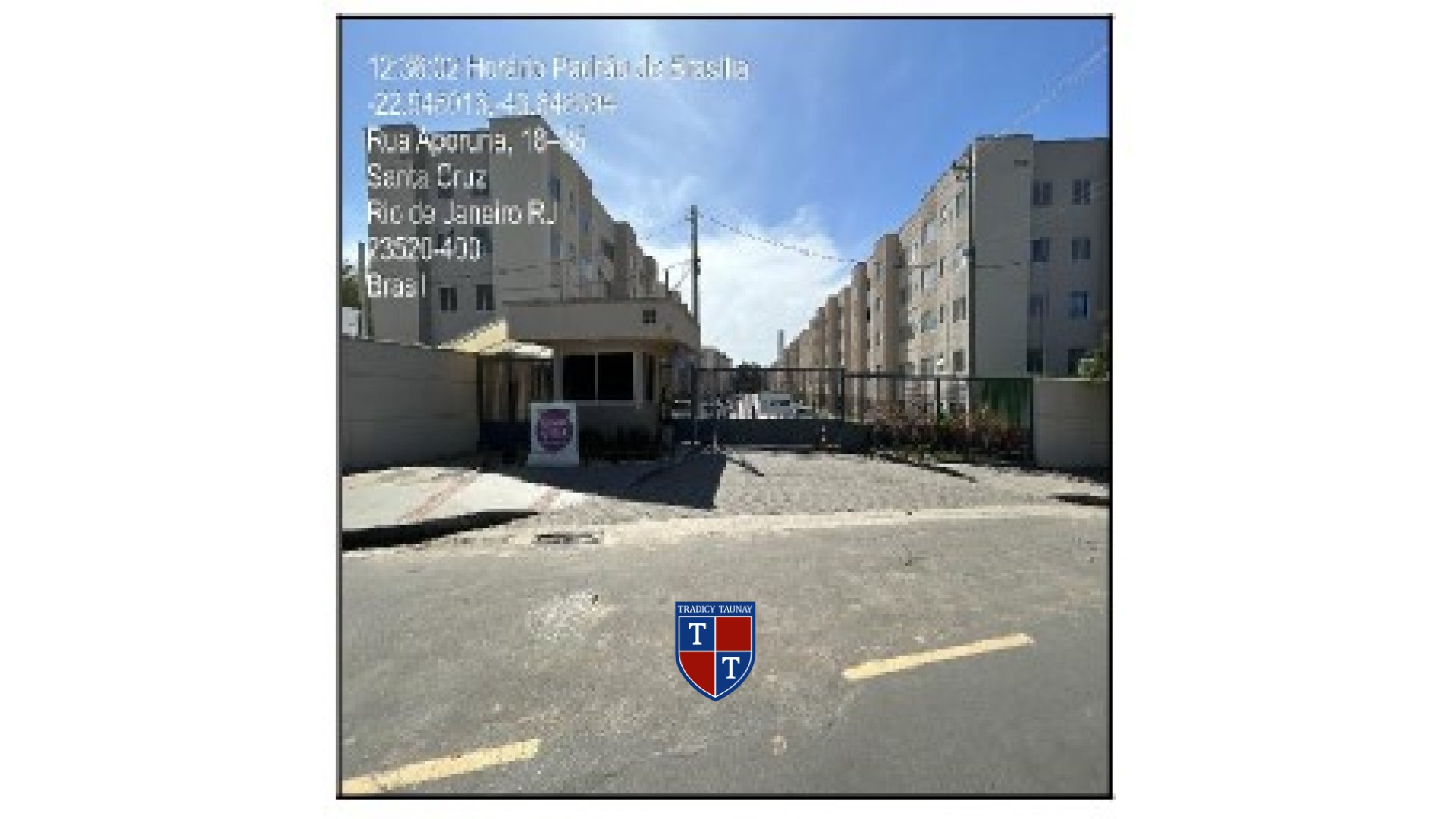 APARTAMENTO em SANTA CRUZ