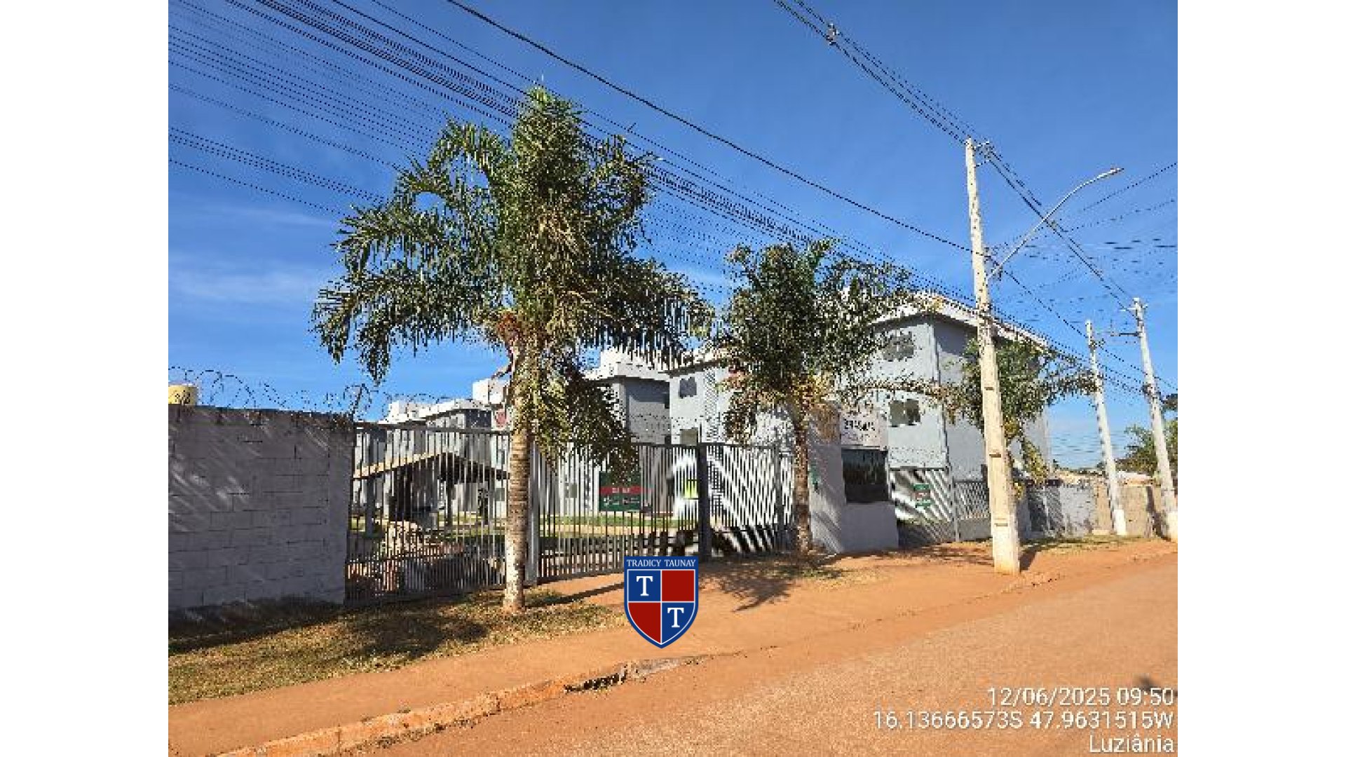 APARTAMENTO em JARDIM ZULEIKA