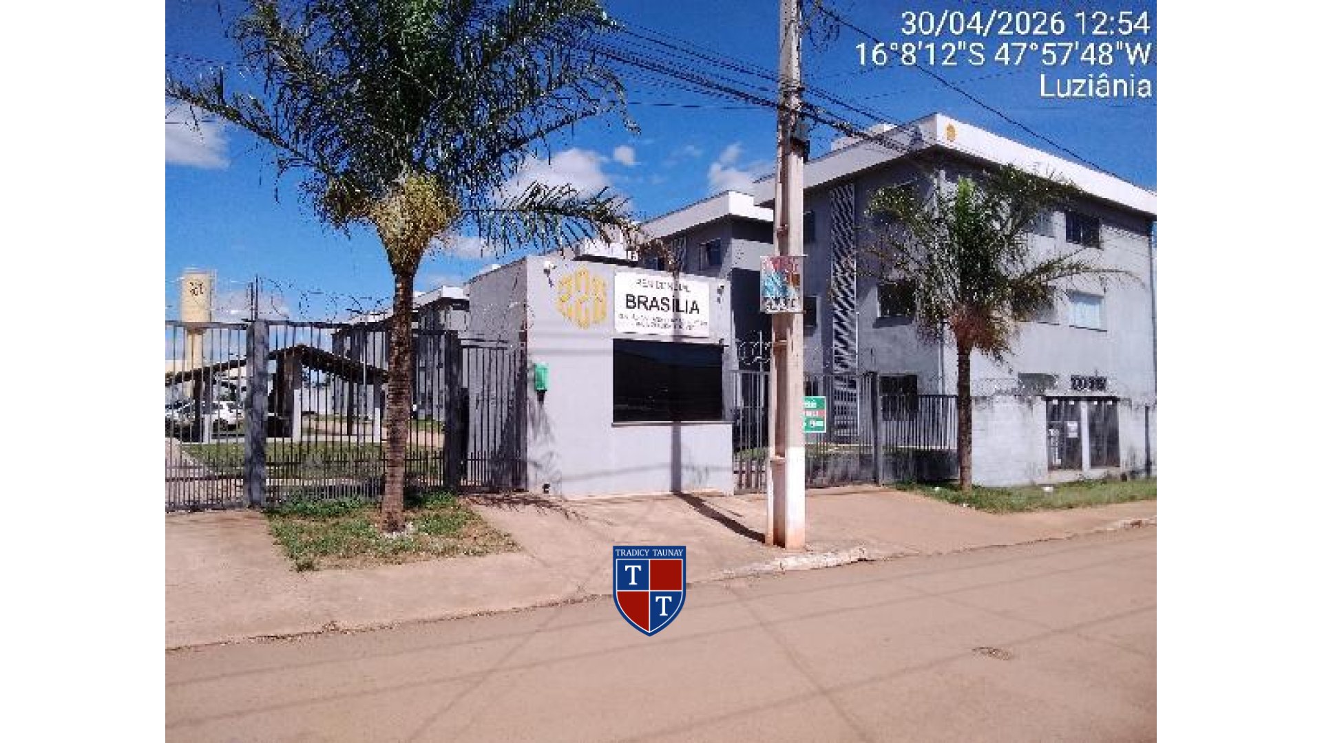 APARTAMENTO em JARDIM ZULEIKA