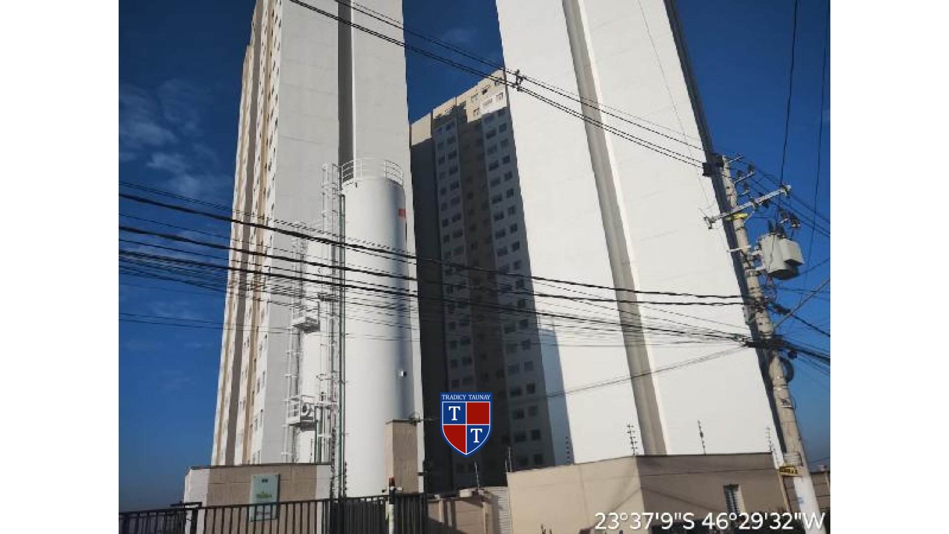 APARTAMENTO em DISTRITO DE ITAQUERA
