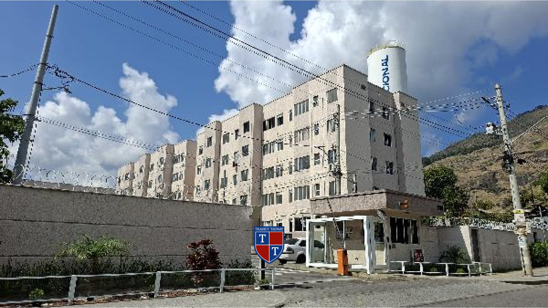 APARTAMENTO em CAMPO GRANDE