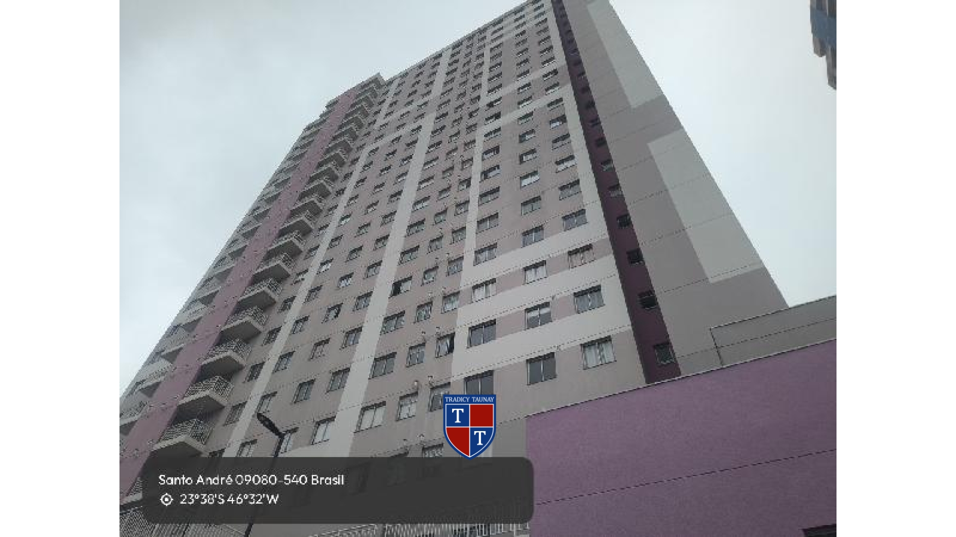 APARTAMENTO em JARDIM
