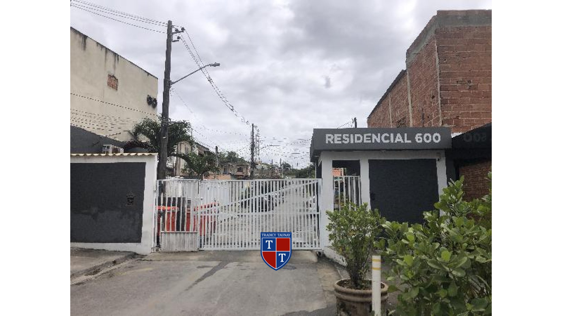 Foto 1 de APARTAMENTO em GUARATIBA - Imóvel Retomado Caixa