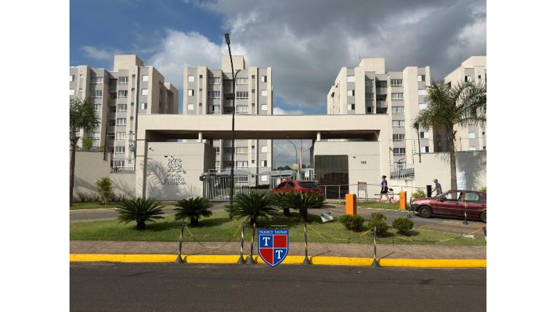 APARTAMENTO em JARDIM SAO RAFAEL