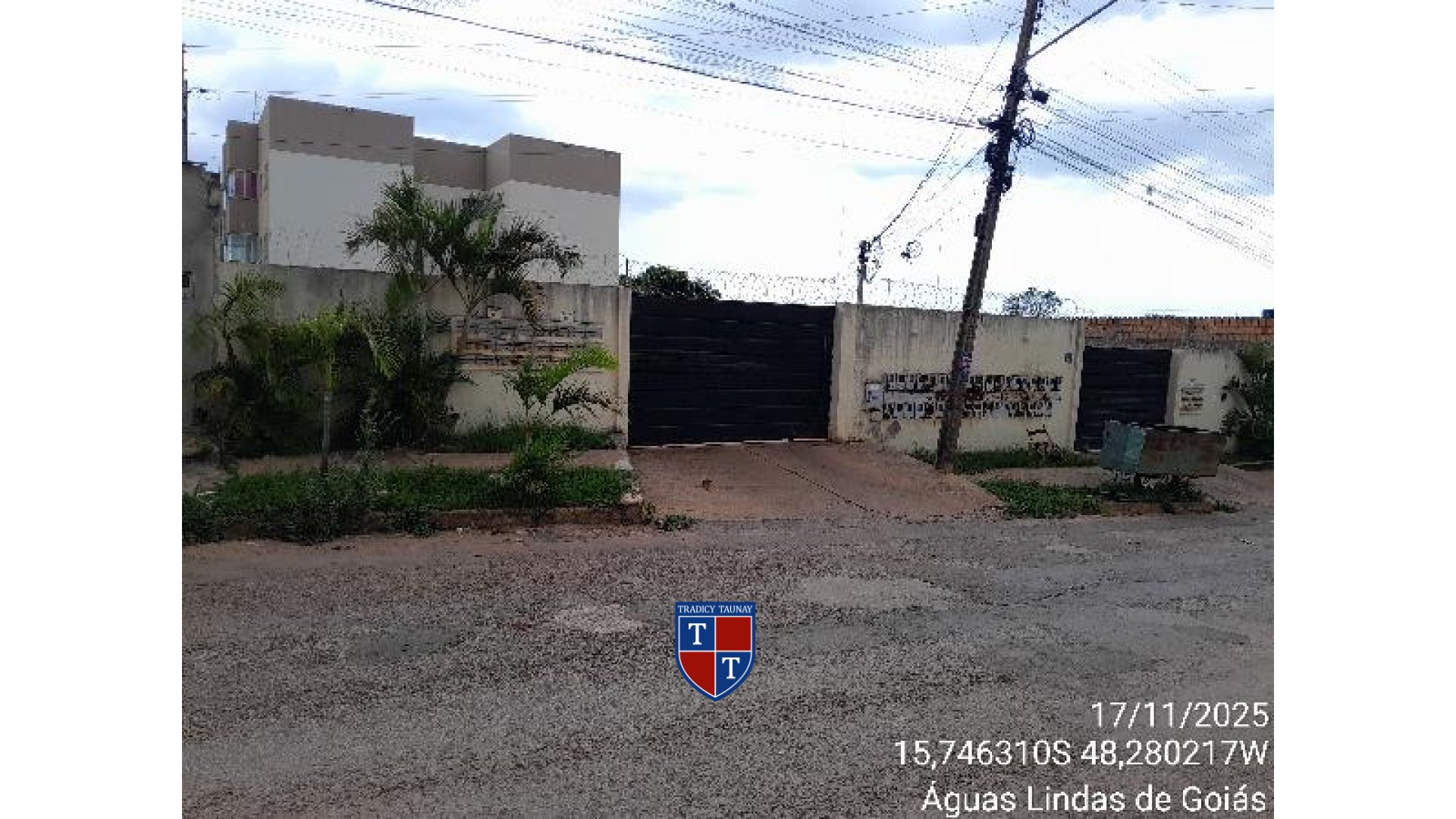 APARTAMENTO em PARQUE DA BARRAGEM SETOR 08