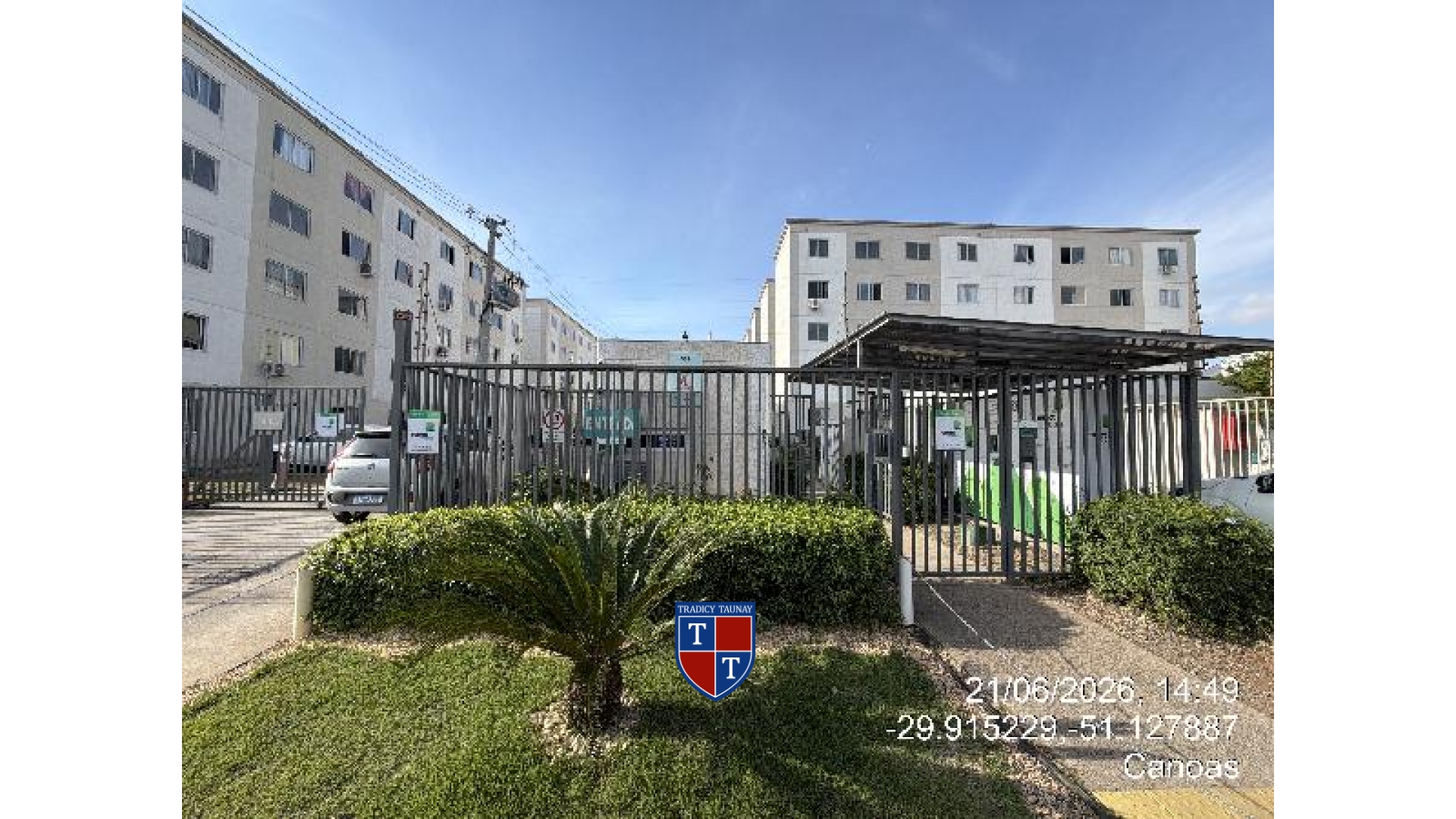 APARTAMENTO em OLARIA